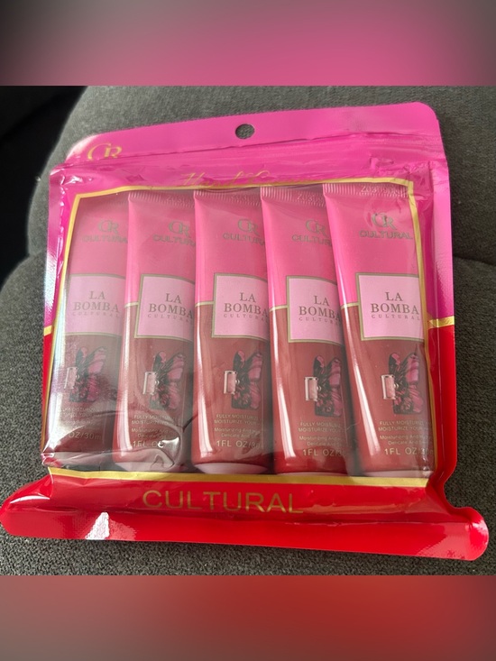 Other - La Bomba Cultural Fragrance Hand Cream Set